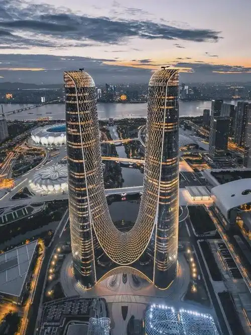 杭州新增常住人口146万浙江新增50万这都是非常不错的成绩