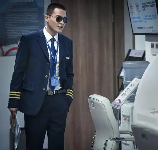 中国机长中李现有参演官宣里却没有他这正常吗