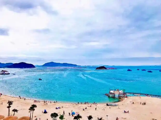 连江定海湾美翻了海水是真的蓝