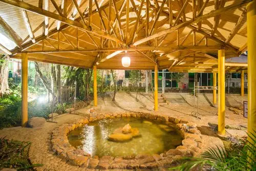 清远市清新区三坑镇景泉山庄有限公司