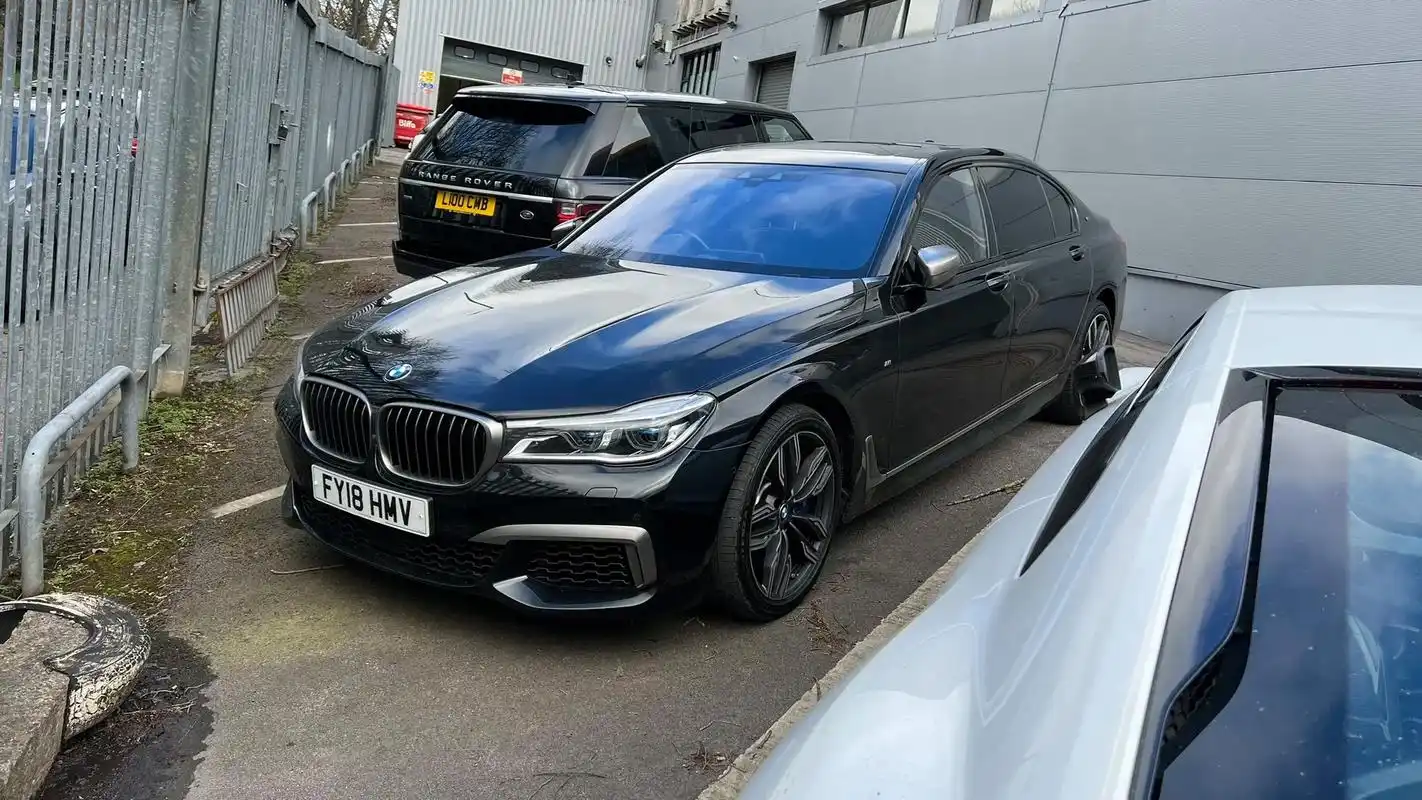 宝马12缸中的扛把子 又帅 有舒适 还有性能