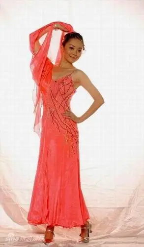 凤凰卫视主持人王若麟,山东卫视主持人郑凡,smg体育频道主持人汪译男