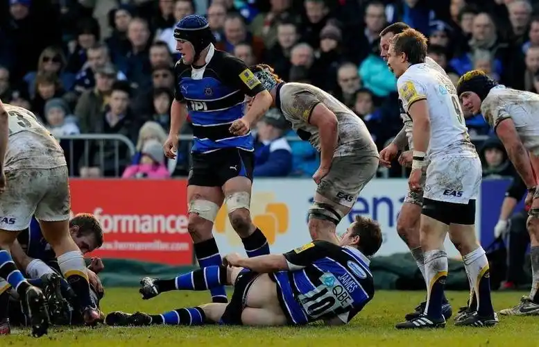 赛场上的尴尬瞬间 定格爆笑画面