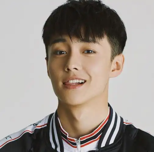 你好,对方辩友2南北是谁演的 南北扮演者翟子路资料 | 7秒取名网剧情