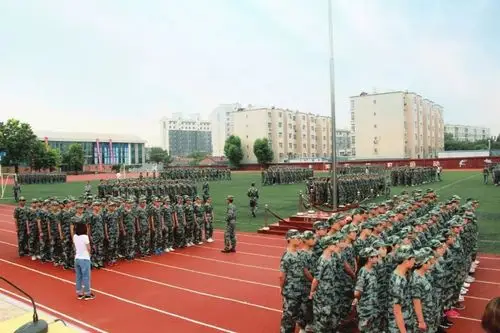 沙城中学高一年级新生军训开营