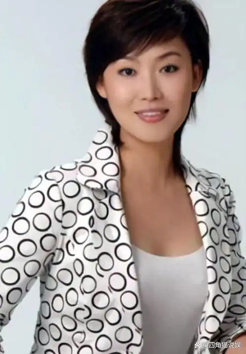 7年丁克愁坏婆婆,37岁生娃,央视主播郑丽,事业爱情家庭三丰收