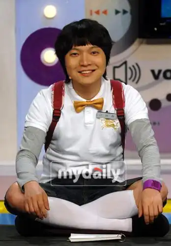 申正焕交通事故后提前出院 "为了早日回归放送"