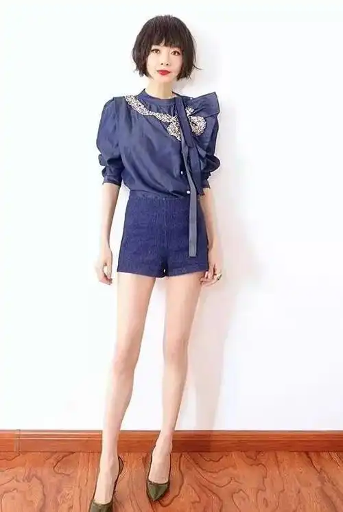 陈鲁豫换了个新发型,大家都说像郭碧婷