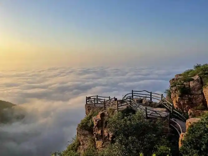 现在闲下来,我把这次伏羲山游玩的情况详细说一下