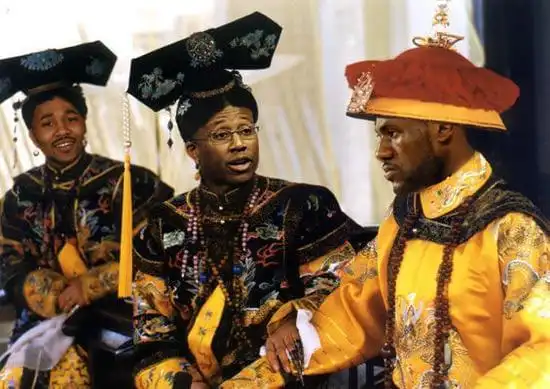 刚上任就挥刀自宫骑士单换计划遭曝光詹姆斯脸都黑了