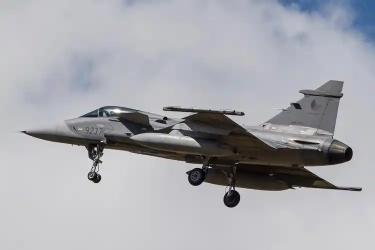 jas39鹰狮战斗机捷克空军