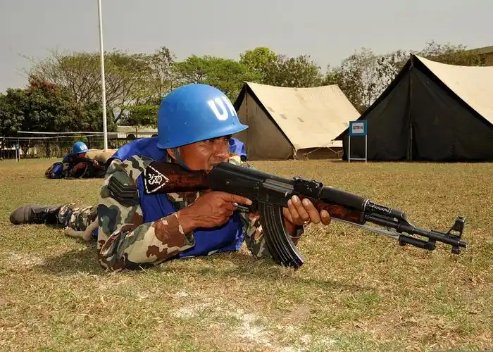 中国制造56式自动步枪,各国军队都爱用