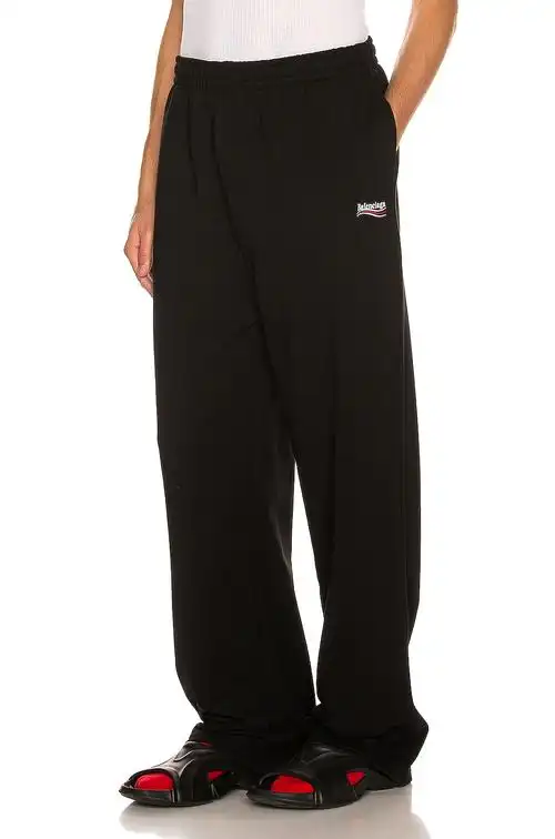 balenciaga 运动裤 – black | fwrd