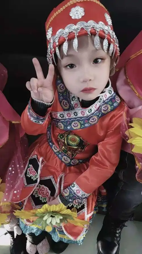 蓝海普惠幼儿园大二班——可爱王睿涵成长记录