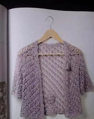 图解:都很美!或是背心裙,七分袖,搭配吊带一线往下,很是简便.