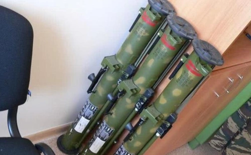 一般只有50米,中国这款手雷让你怀疑人生|手雷|手榴弹|火箭_新浪新闻