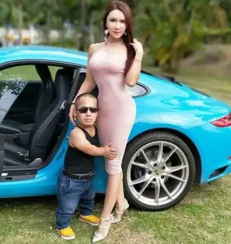 g奶女神龚玥菲两人男友不是侏儒就是巨人到底是真爱还是炒作