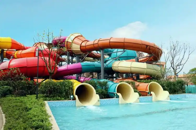 6月28日相约姑苏湾梦幻水世界抛开你生活中的压力和懊恼去探秘皮相