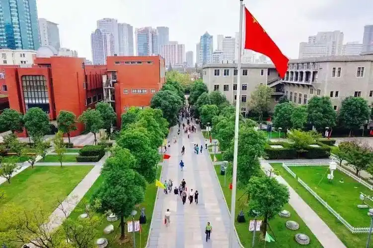 市西中学的海派特质