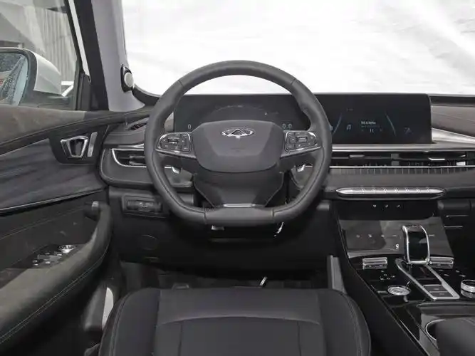 奇瑞汽车 瑞虎8 plus 2022款 290tgdi dct豪情版