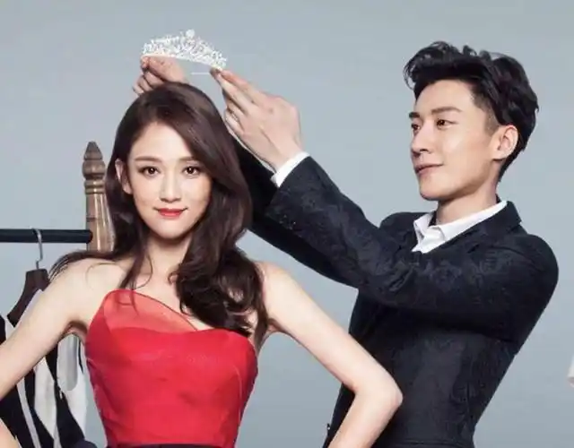 乔任梁去世7周年陈乔恩墓地悼念安慰乔爸脸挂泪珠显憔悴