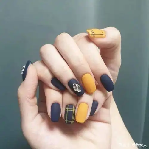 春夏撞色美甲合集