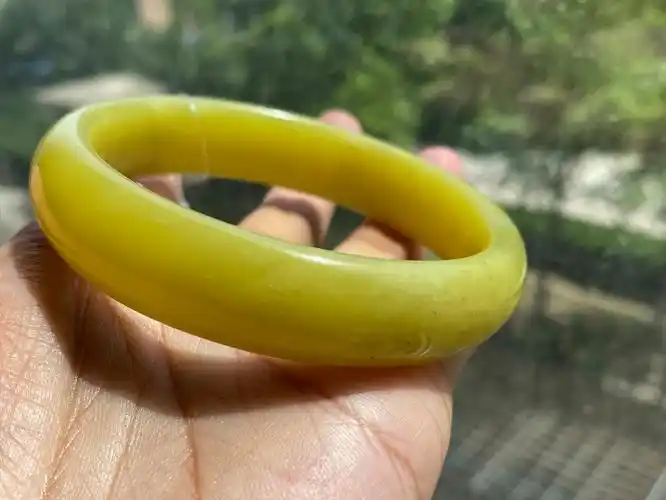 纯天然岫岩玉手镯,64圈口,条宽1.