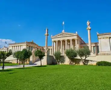 雅典学院的主要门面, 希腊国立学院, 由雅典娜和阿波罗柱子两侧.
