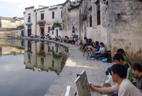 宏村写生 汤泽群摄于2006.