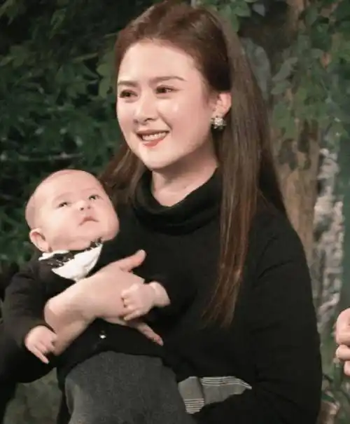 看清长相身材后,才懂他这么做的原因_王琦_妻子_状态