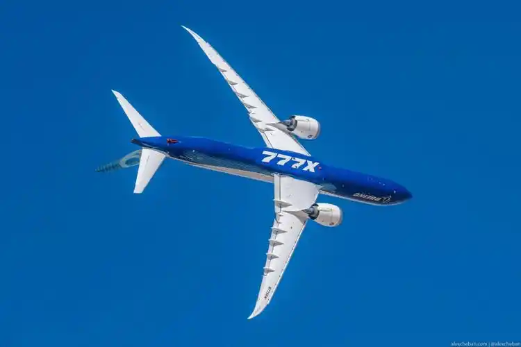 波音777x76迪拜航展首秀