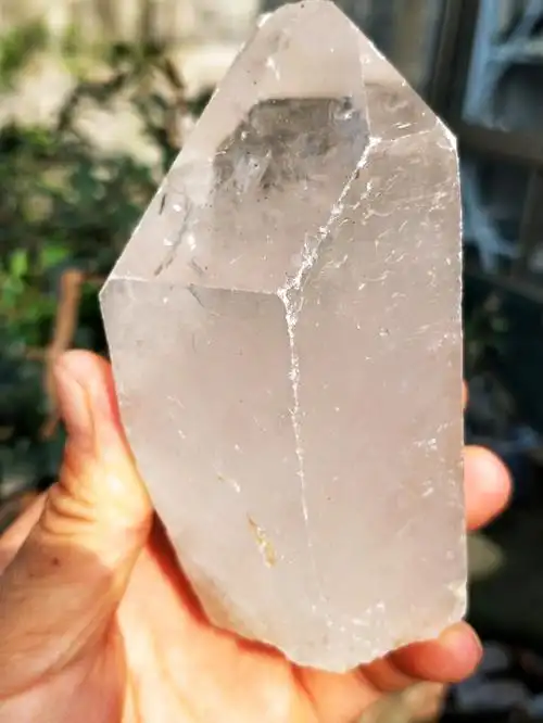 水晶天然资料库712克超亮白水晶摆件原石57mm奇石