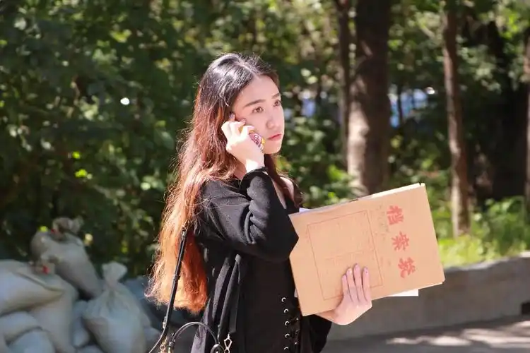 2017开学季:又一家美女帅哥齐报道的高校开学啦 颜值简直逆天