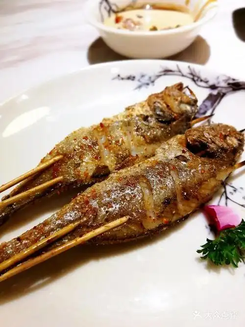 嗨锅(七宝凯德店)炭烤小黄鱼图片 - 第3张