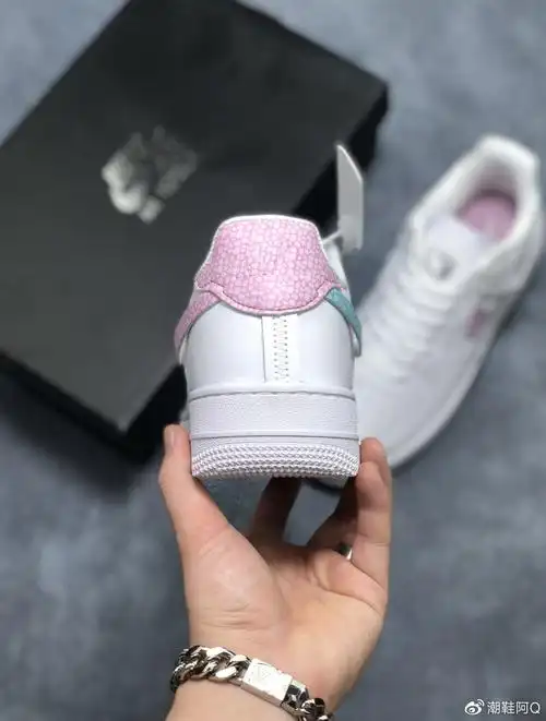 公司级nike air force 1 "粉蓝鸳鸯断勾" 货号:dc1164-111