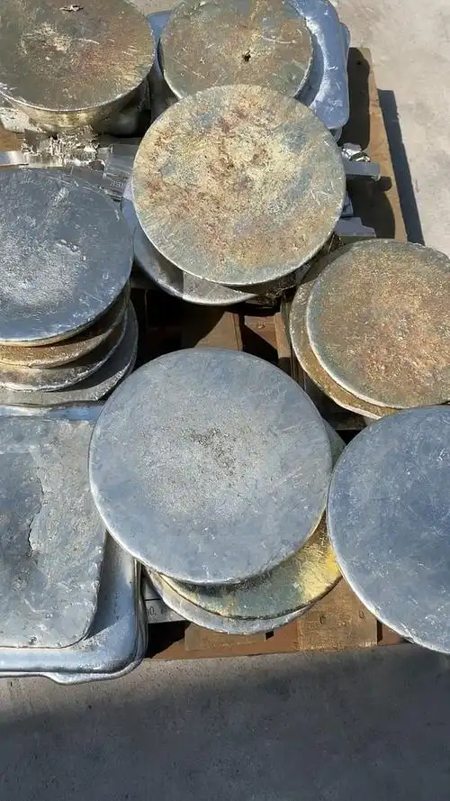 锡材应用广泛,电子设备焊接必不可少,回收锡块,锡块价格