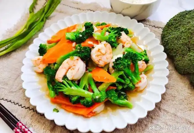 西兰花与虾仁的美味混合大法