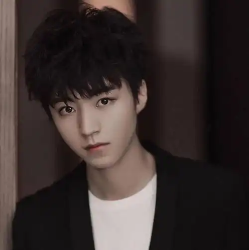 【微信头像】王俊凯