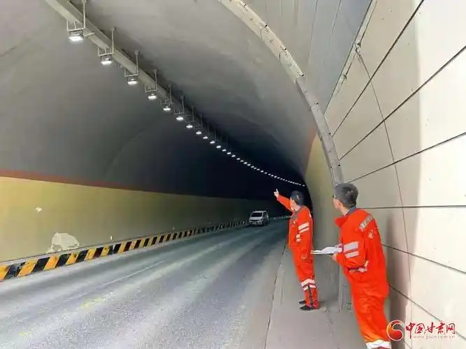 根据省交通运输厅统一安排部署,5月2日起,甘肃省省属各公路事业发展