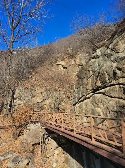 冬天的神堂峪木栈道