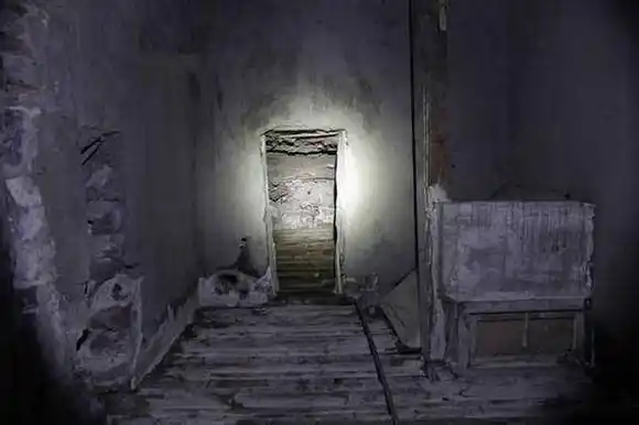 带你走进传说的凶宅京城朝内81号