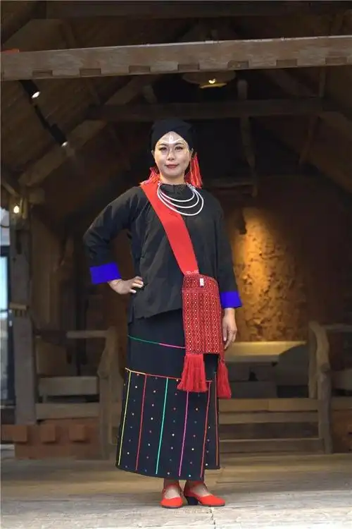 佤族服装图片,佤族服装图片男_友友