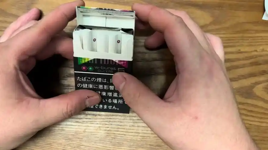 日免万宝路草莓双爆测评