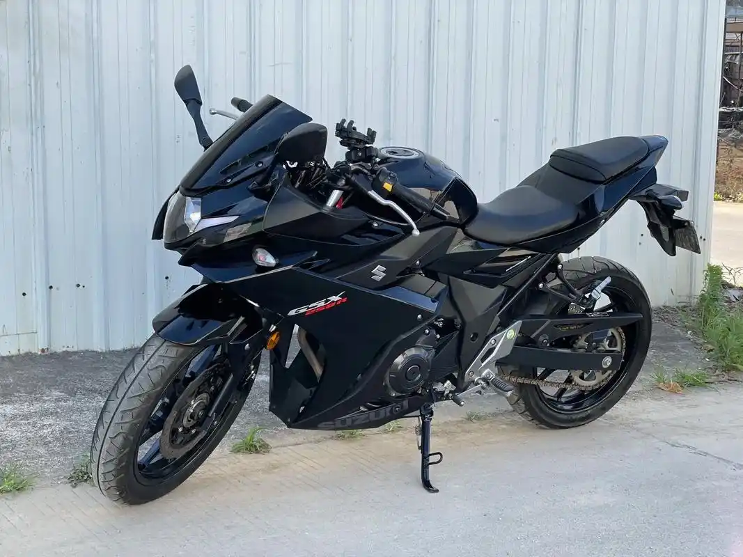 21年铃木gsx250r.(众亿机车联盟)出售21年铃木gs - 抖音
