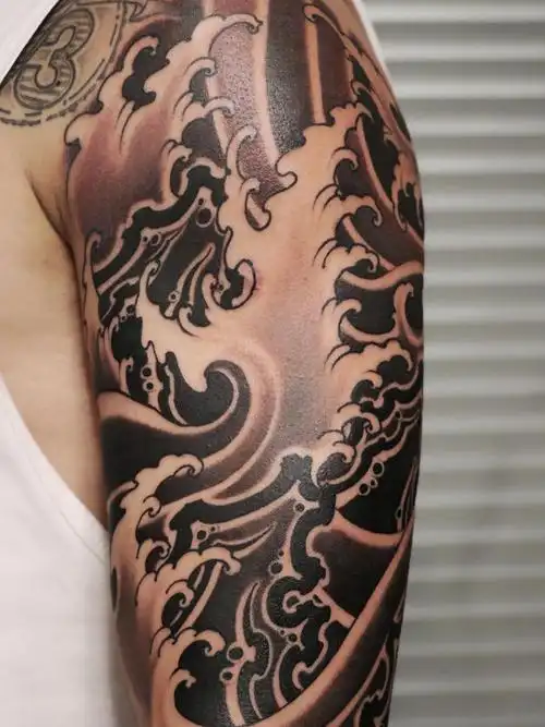 水浪大臂_纹身图案手稿图片_陈斌斌的纹身作品集