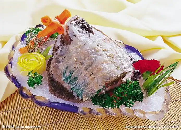 多宝鱼刺身图片