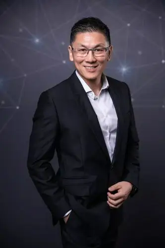 请回答如何才能培养出优秀的健身教练