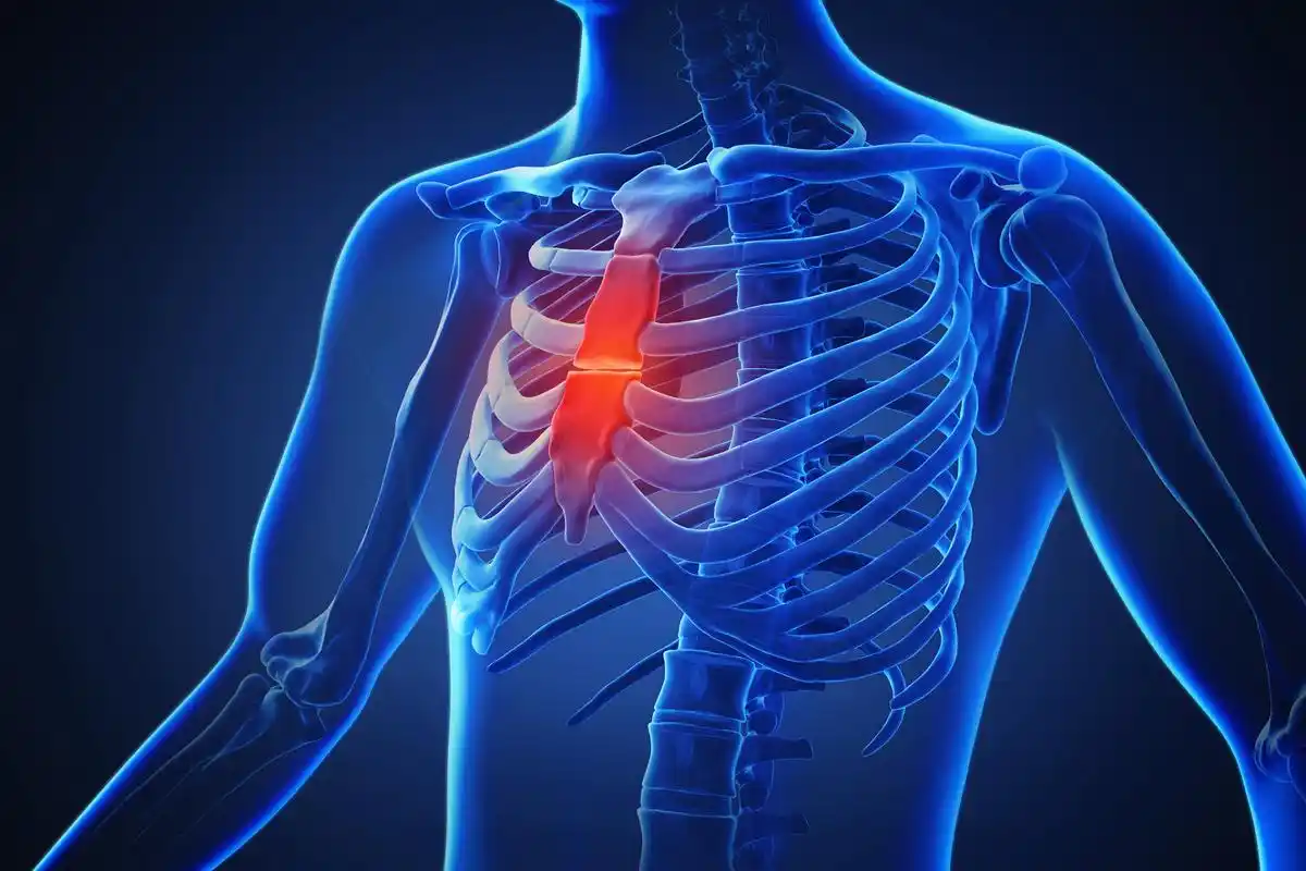 常见的原因包括肋骨肌肉或软组织的拉伤或劳损,例如肋间肌劳损或肋