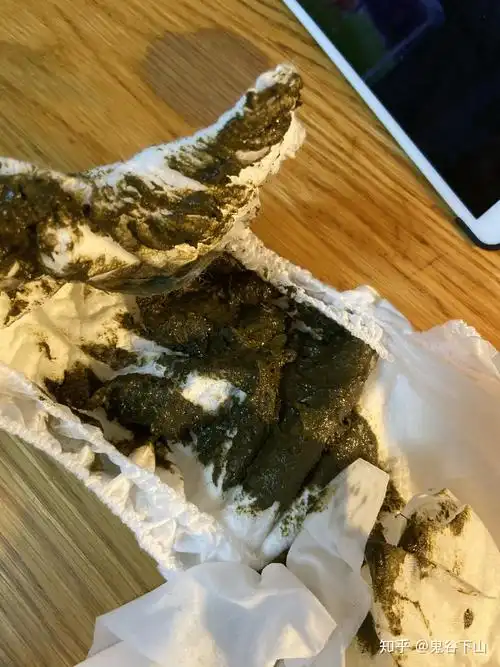 宝宝吃嘉宝米粉拉绿色大便了怎么办? - 知乎
