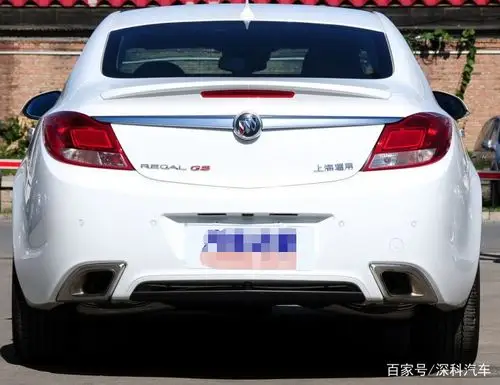 别克君威,2015款 gs 2.0t 燃情运动版,这款车是年轻人的选择